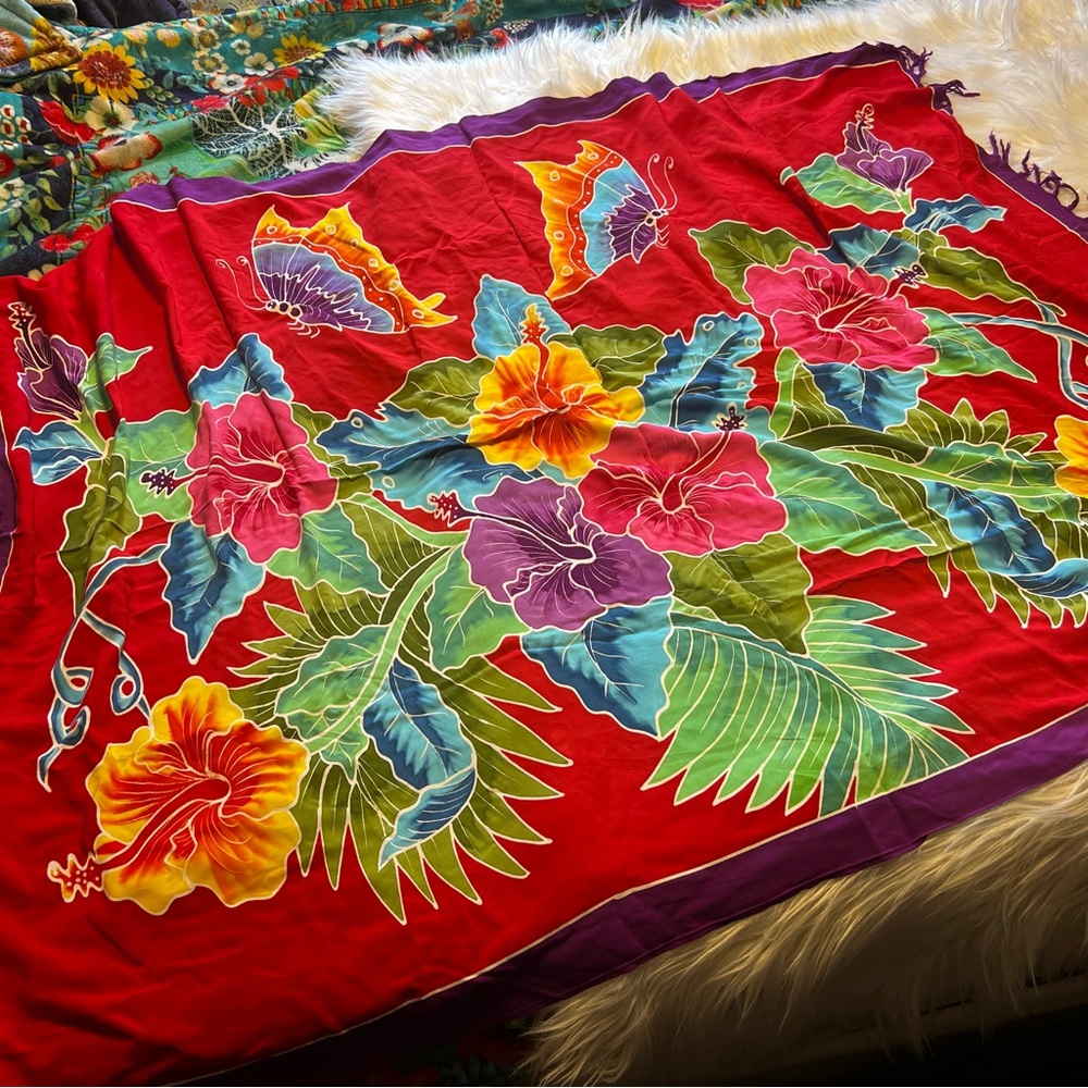 Bold colorful floral sarong batik from Maui Hawaii serendipity boutique